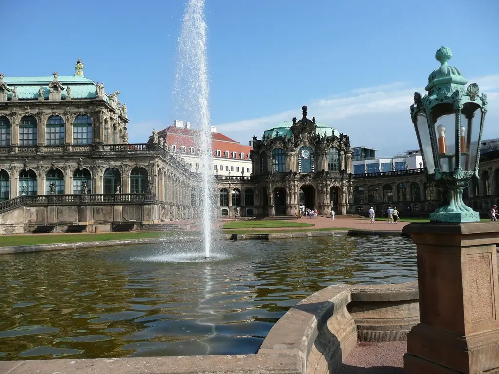 Dresden attractions / Dresden Sehenswürdigkeiten / Dresden bezienswaardigheden